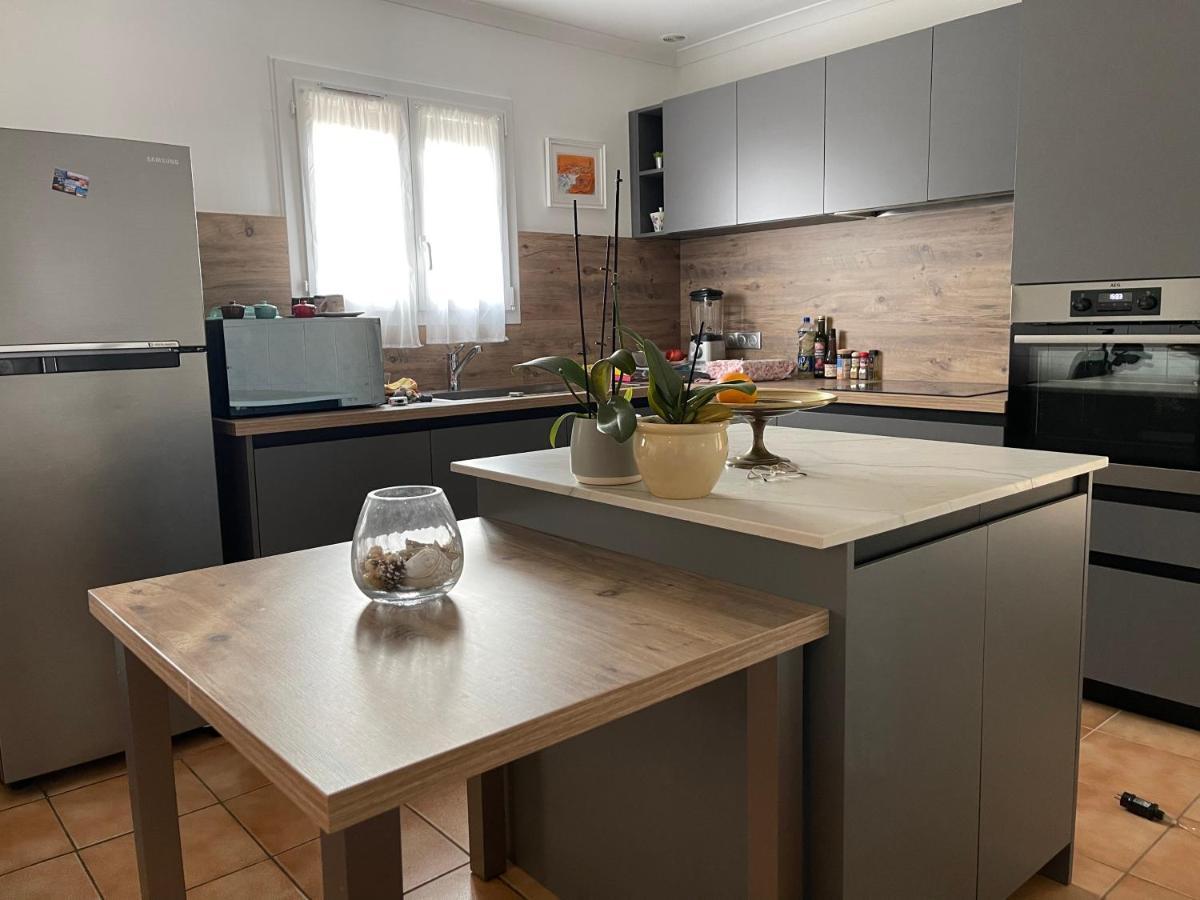 Confortable Villa De Vacances Entre Nimes, Le Pont Du Gard, Uzes, Arles, Avignon 말게레츠 외부 사진