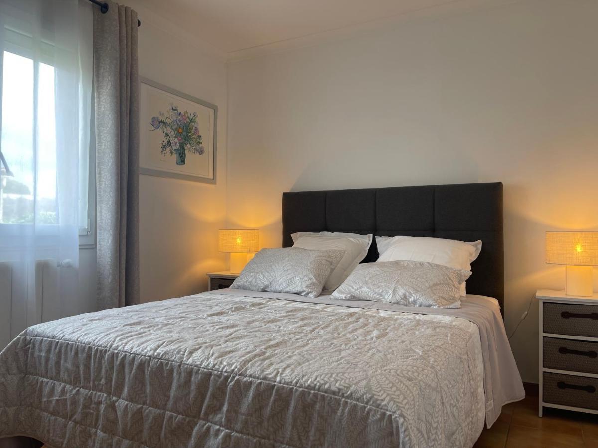 Confortable Villa De Vacances Entre Nimes, Le Pont Du Gard, Uzes, Arles, Avignon 말게레츠 외부 사진